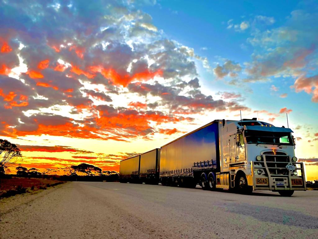 truck transport melbourne